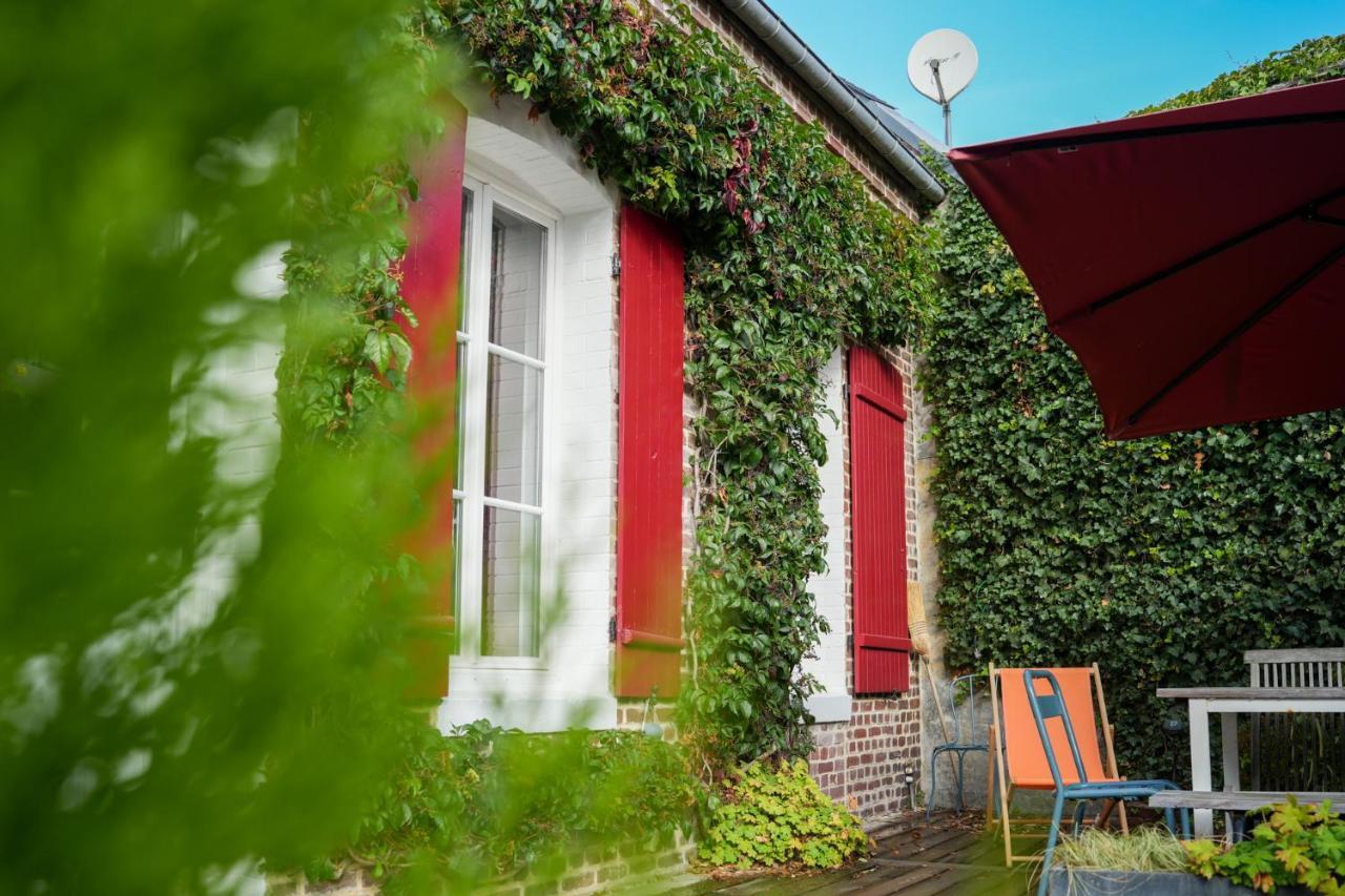 Maison Avec Jardin à 500m De La Pour 4 à 6 Pers Hébergement de vacances *